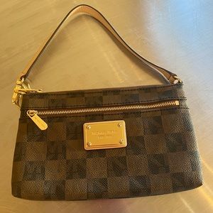Michael Kors checkered signature wristlet